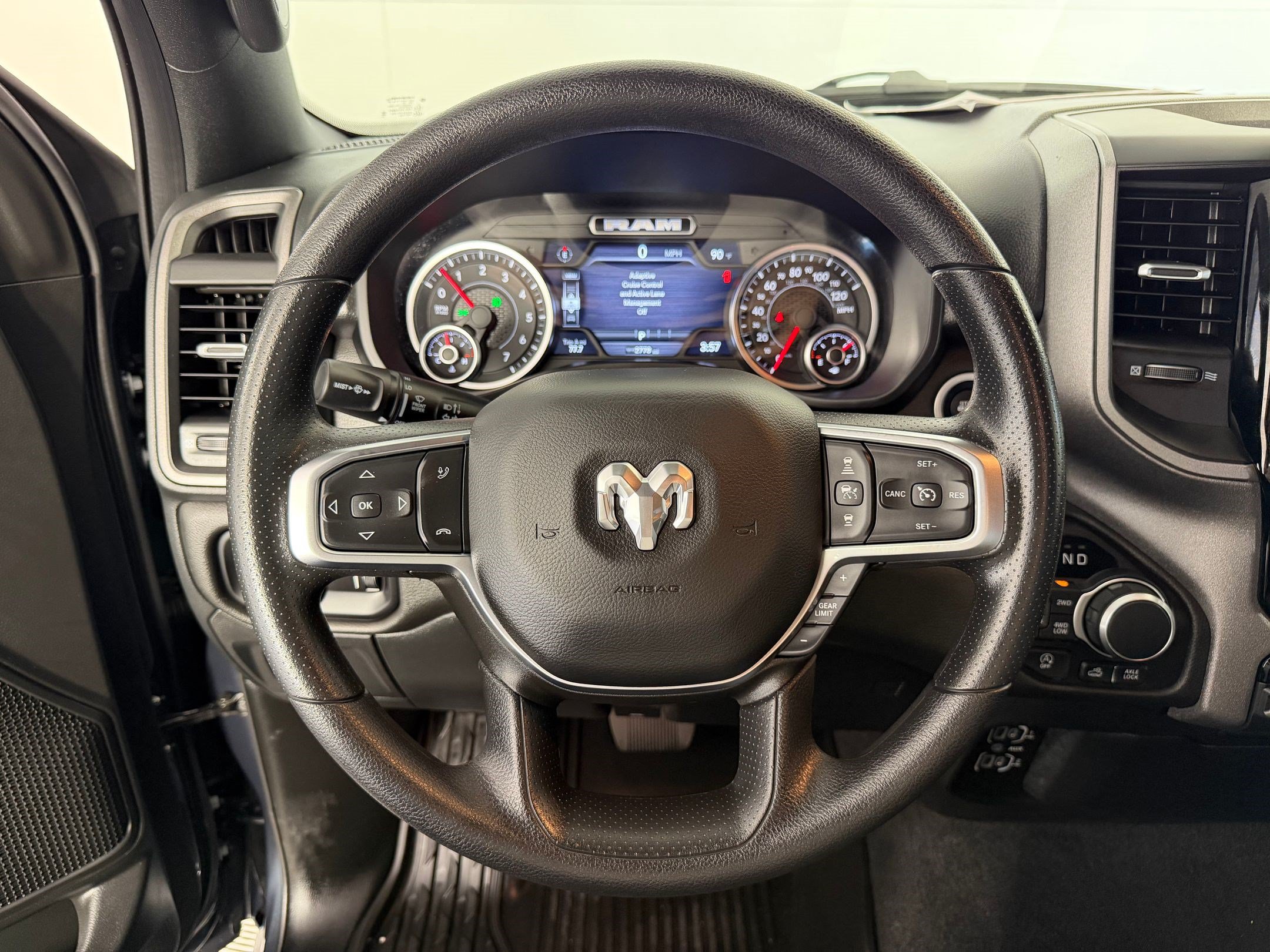 Used 2026 RAM 1500 Warlock AWD/4WD image 11