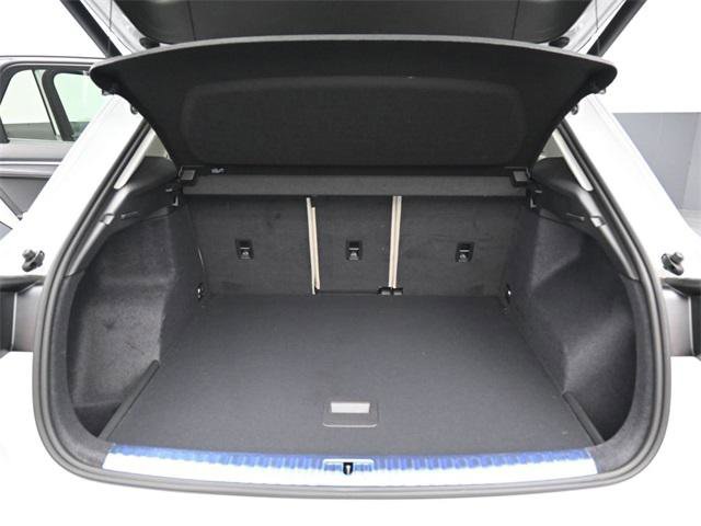 Certified 2025 Audi Q3 2.0T Premium w/ Convenience Package image 31