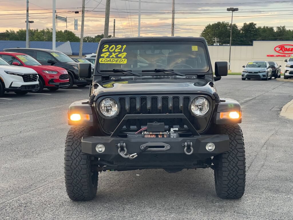 Used 2021 Jeep Wrangler Unlimited Sahara AWD/4WD image 33