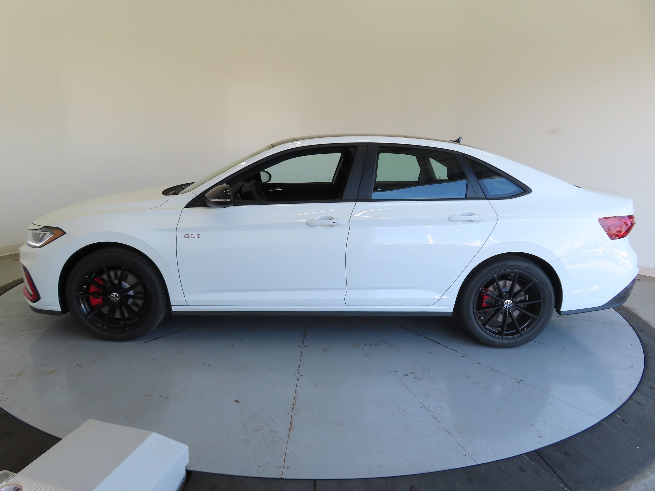 New 2026 Volkswagen Jetta GLI Autobahn FWD image 7