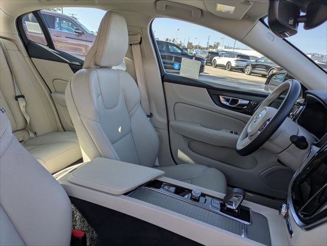 Used 2024 Volvo S60 B5 Plus w/ Climate Package image 23