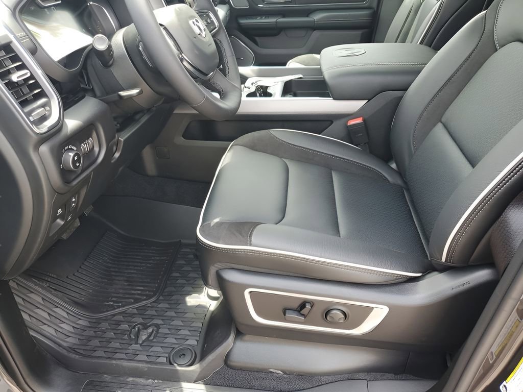 New 2026 RAM 1500 Laramie w/ Night Edition image 34