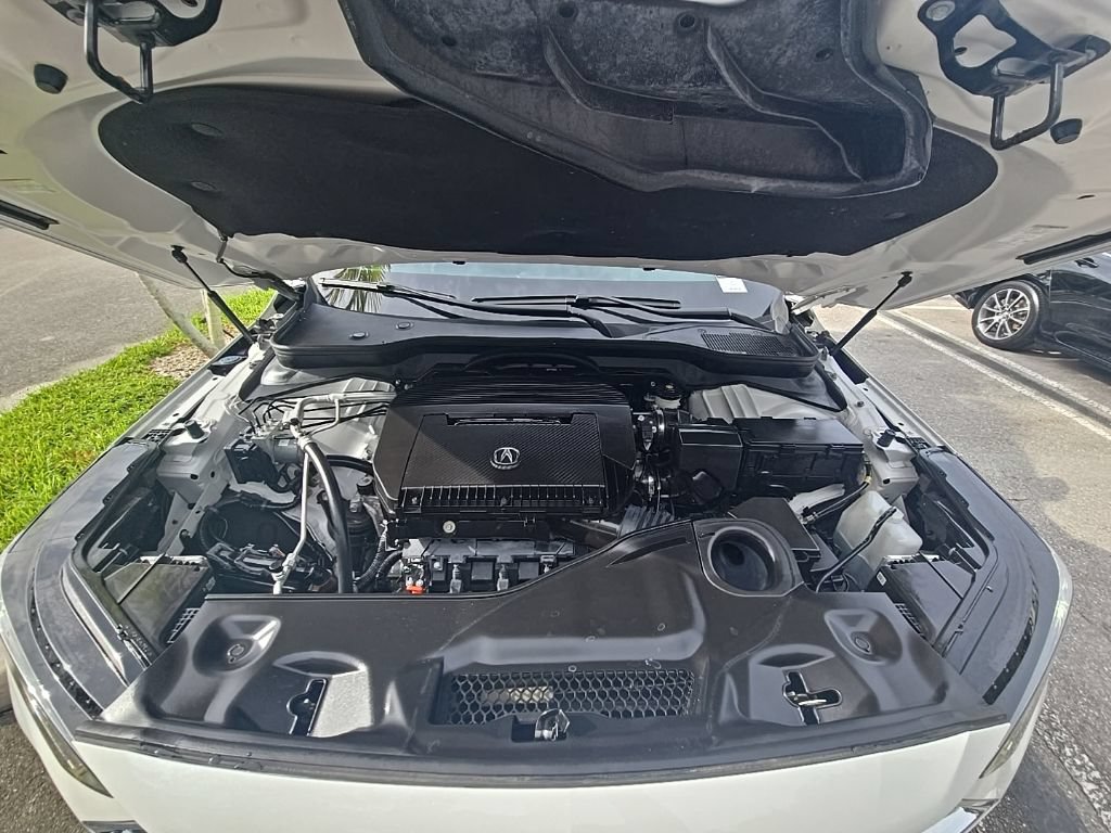Used 2025 Acura MDX w/ Technology Package FWD image 41