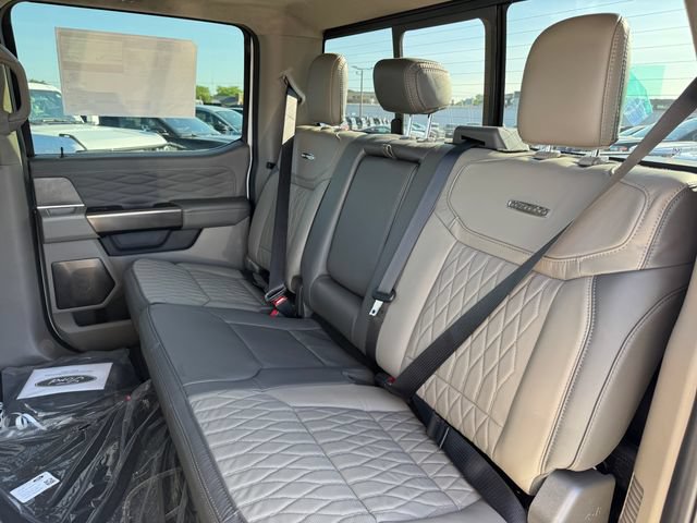 New 2026 Ford F250 Platinum w/ Platinum Plus Package AWD/4WD image 11