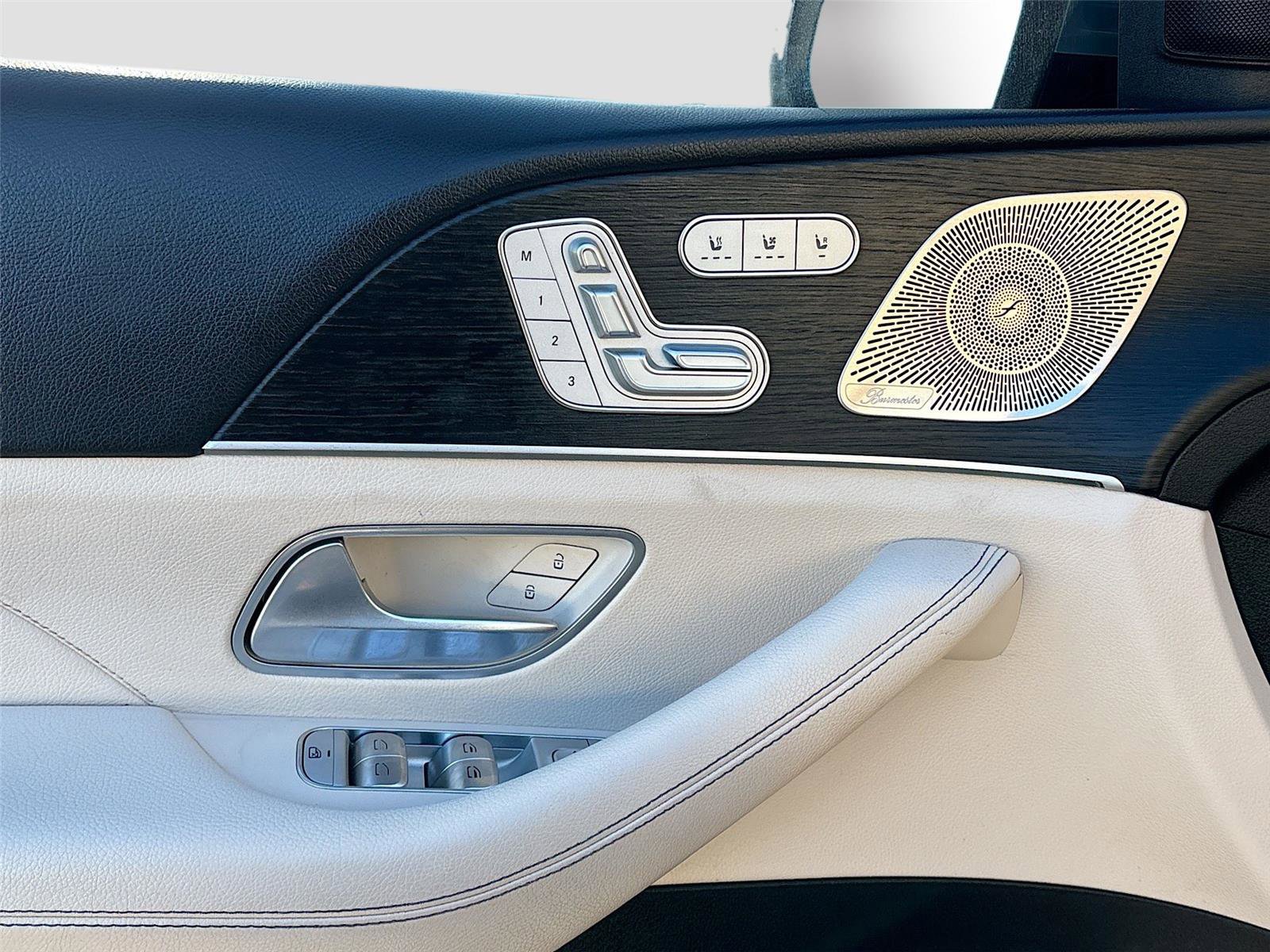 Used 2023 Mercedes-Benz GLS 450 4MATIC image 19