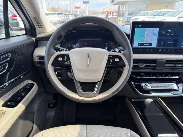 Used 2024 Lincoln Corsair AWD w/ Equipment Group 101A image 18