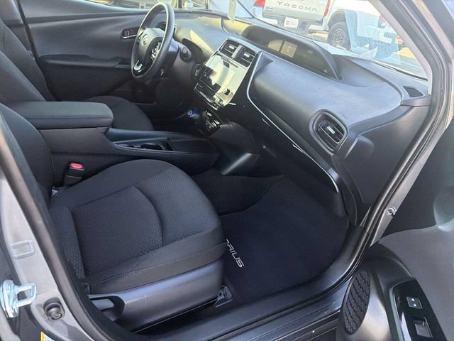 Certified 2019 Toyota Prius LE FWD image 26