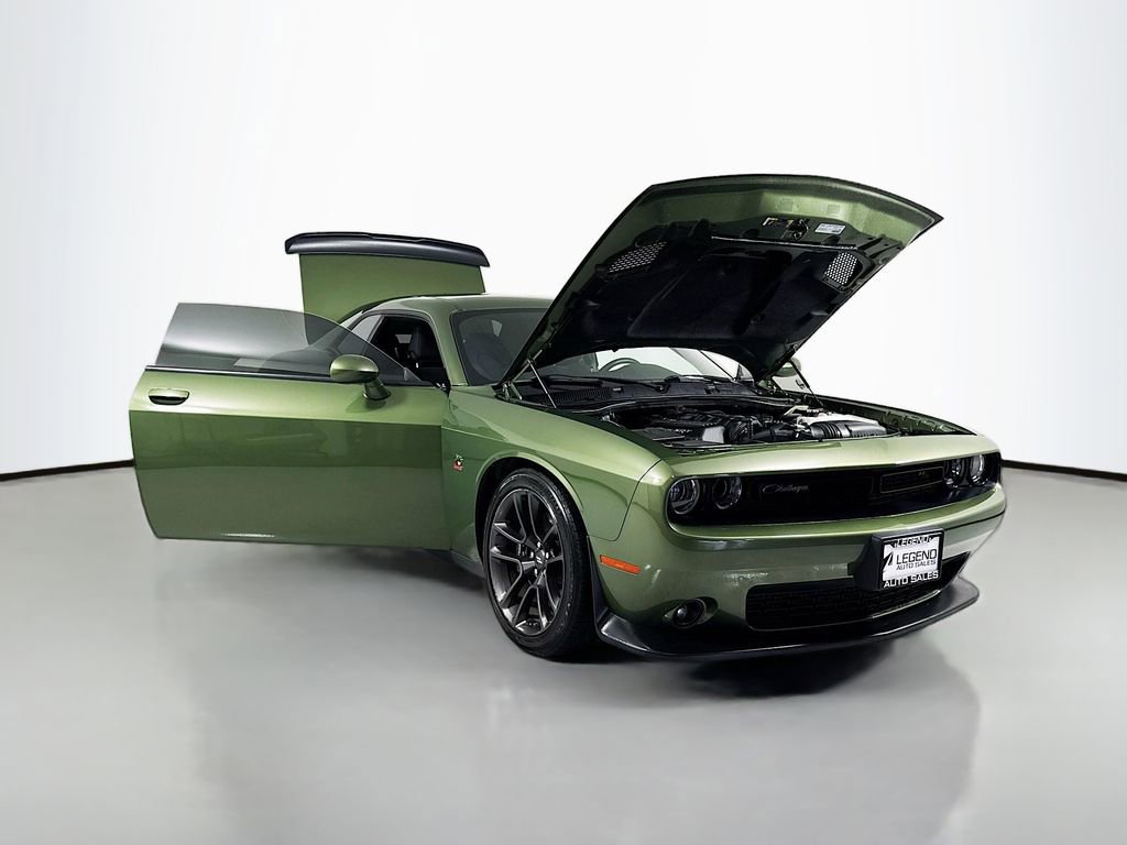 Used 2022 Dodge Challenger R/T Scat Pack RWD image 23