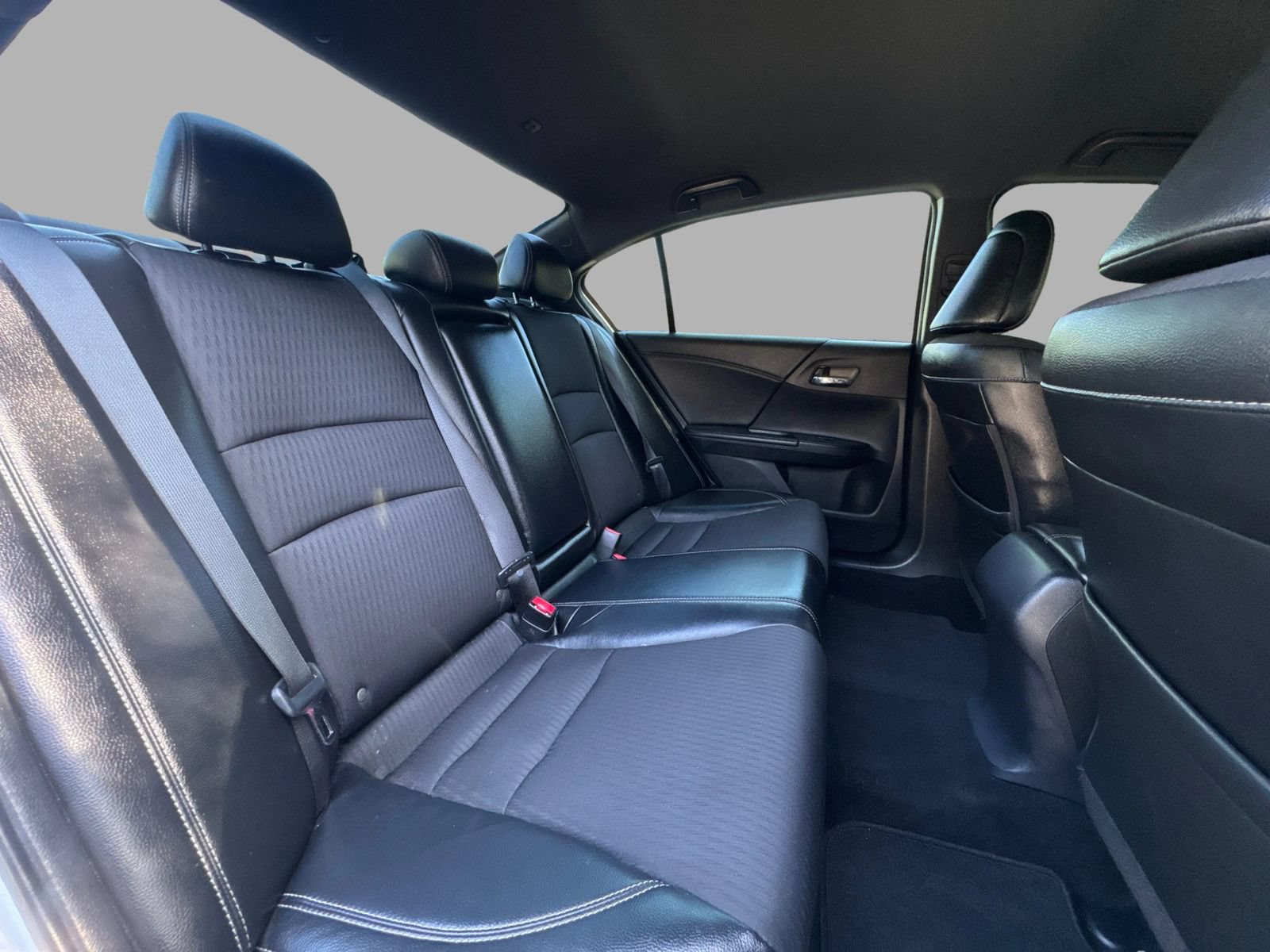 Used 2017 Honda Accord Sport image 84