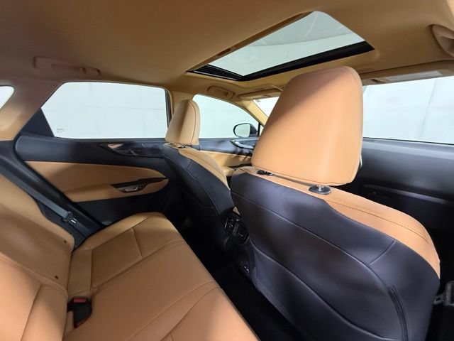 Used 2023 Lexus NX 250 FWD w/ Towing Package (2000 Lbs) image 30