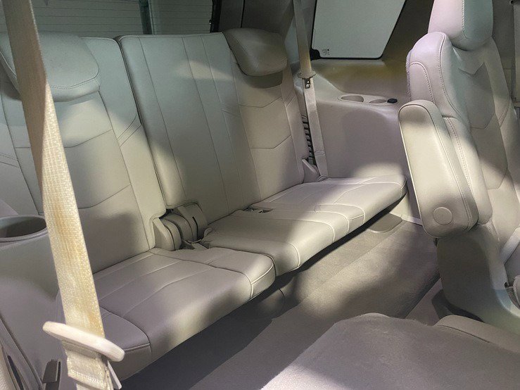 Used 2019 Cadillac Escalade Premium Luxury AWD/4WD image 17