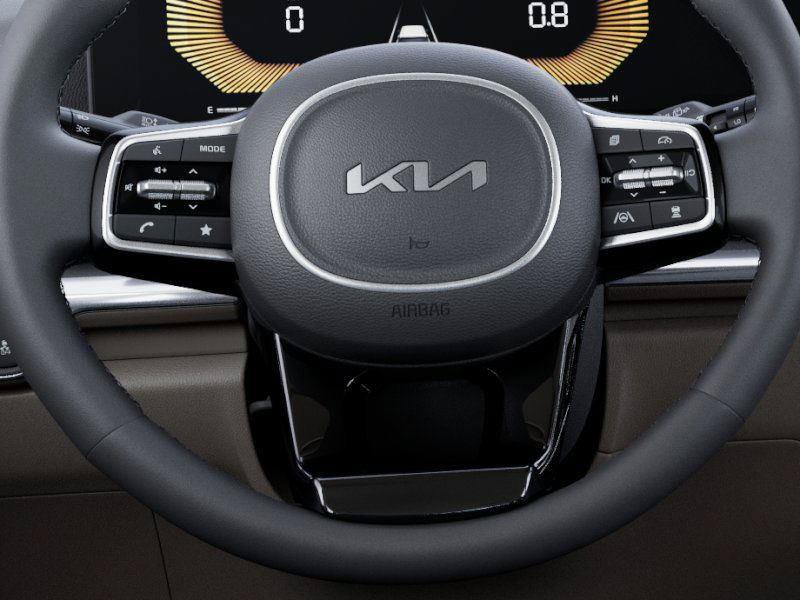 New 2026 Kia Carnival FWD image 23