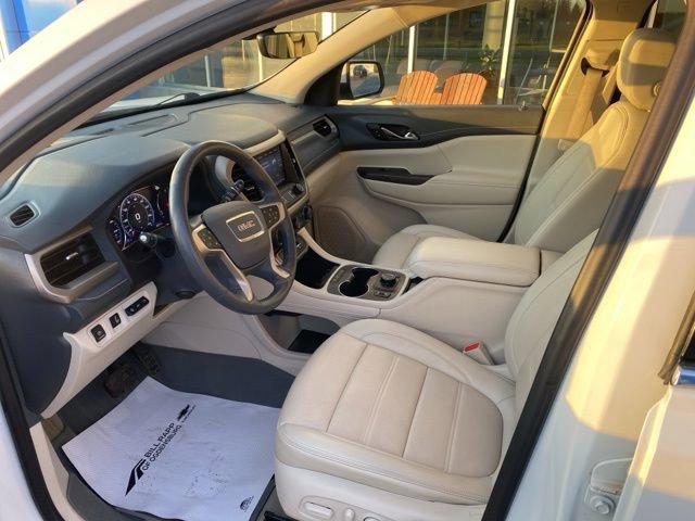 Used 2022 GMC Acadia Denali w/ Denali Ultimate Package AWD/4WD image 7