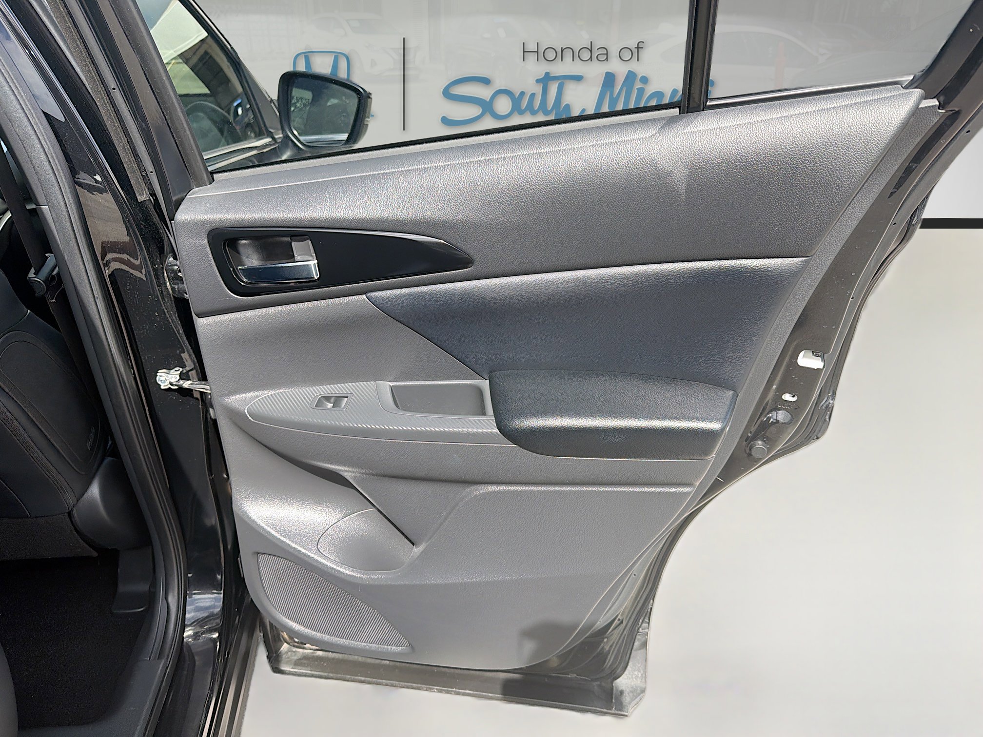 Used 2024 Mitsubishi Eclipse Cross SE image 30