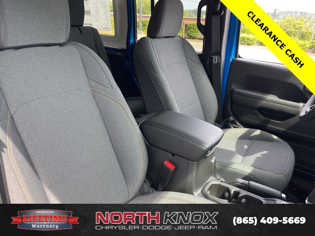 New 2025 Jeep Wrangler Unlimited Sport image 28