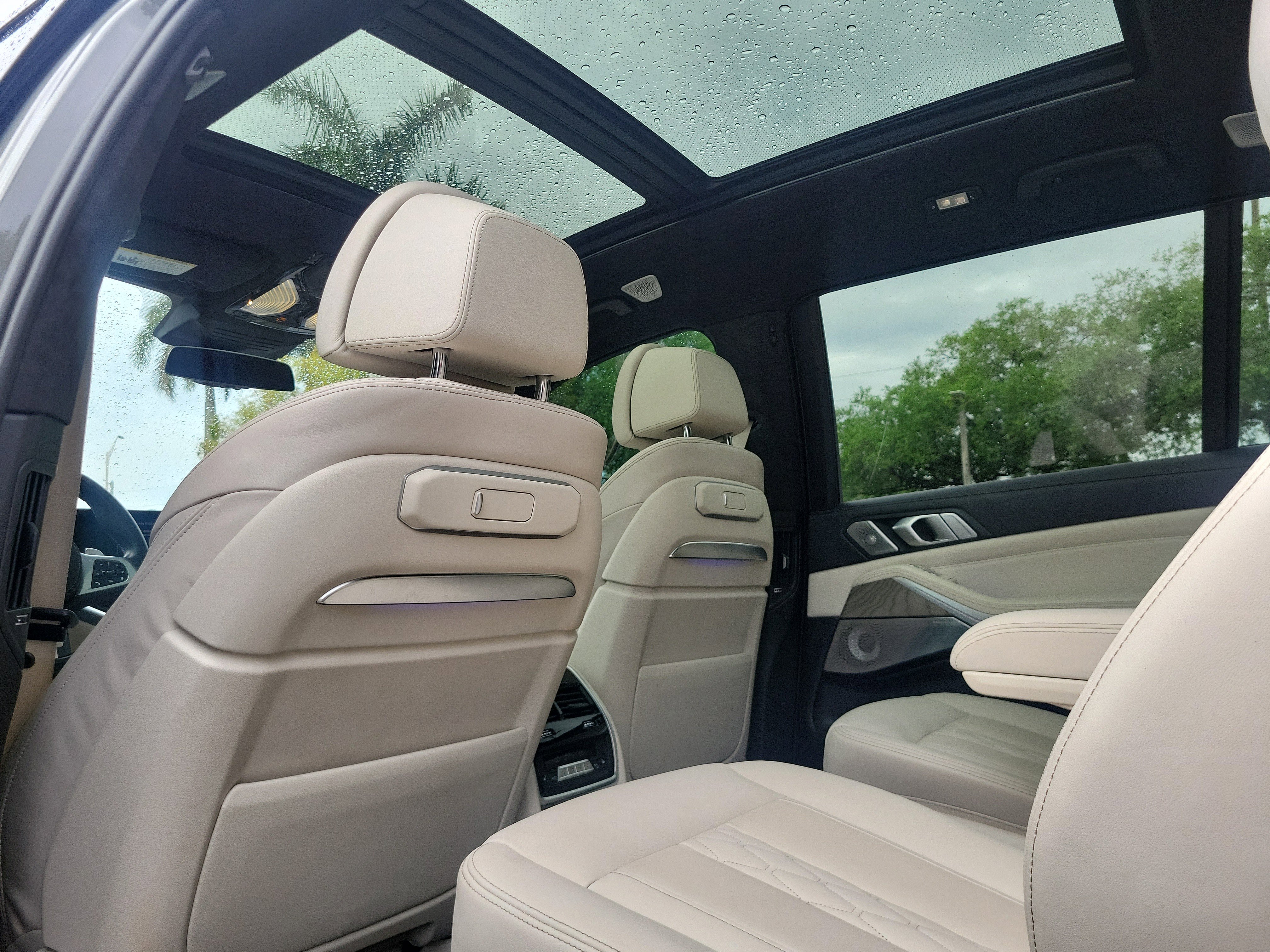 Certified 2023 BMW X7 M60i w/ Executive Package image 14
