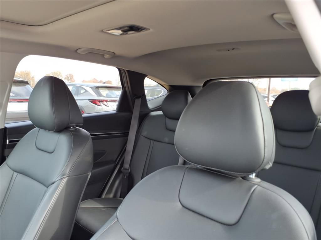 Certified 2024 Hyundai Tucson SEL w/ Convenience Package image 16