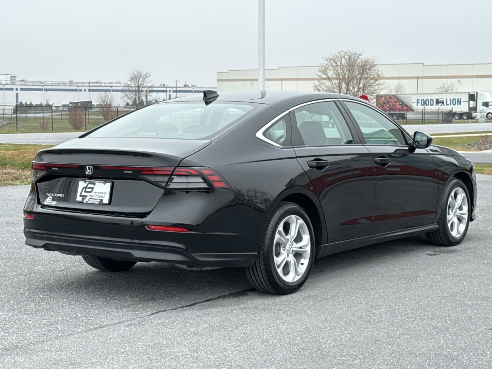 Used 2025 Honda Accord LX image 24