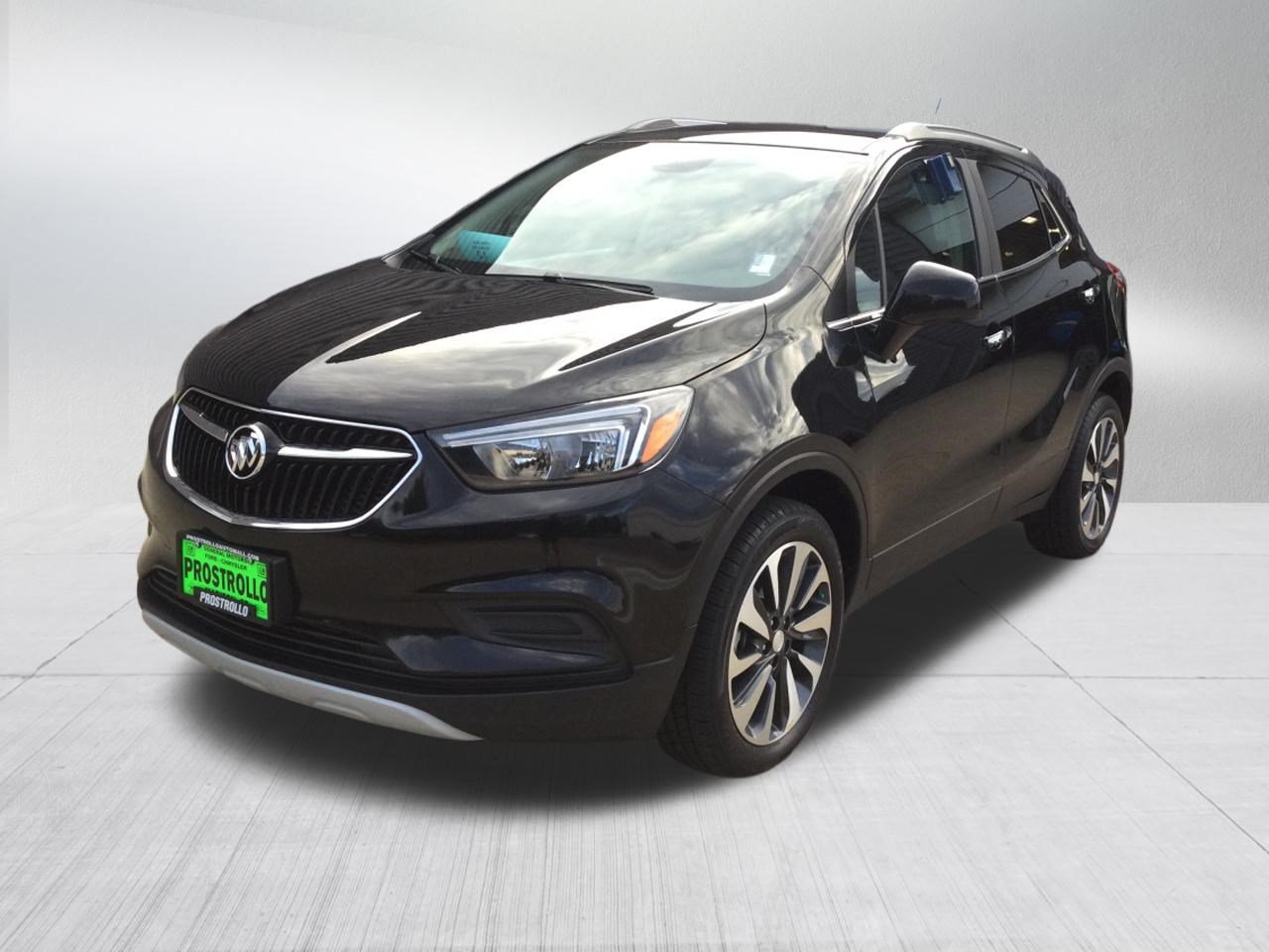 Used 2022 Buick Encore Preferred w/ Safety Package AWD/4WD image 2