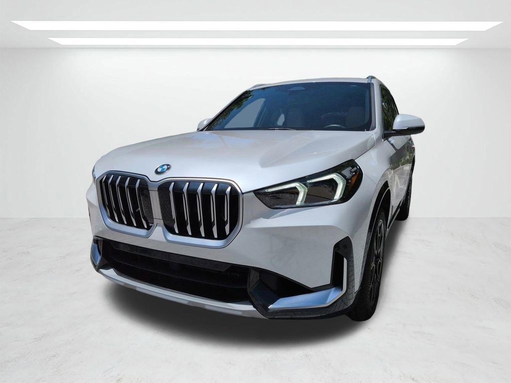 New 2025 BMW X1 xDrive28i w/ Convenience Package AWD/4WD image 8