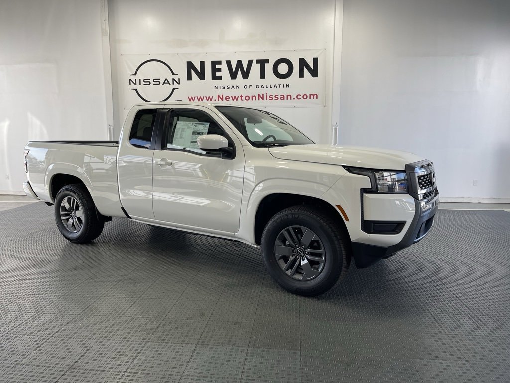 New 2025 Nissan Frontier SV image 2