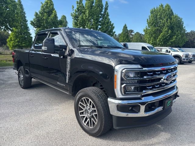 Used 2023 Ford F250 Lariat w/ Lariat Ultimate Package AWD/4WD image 3