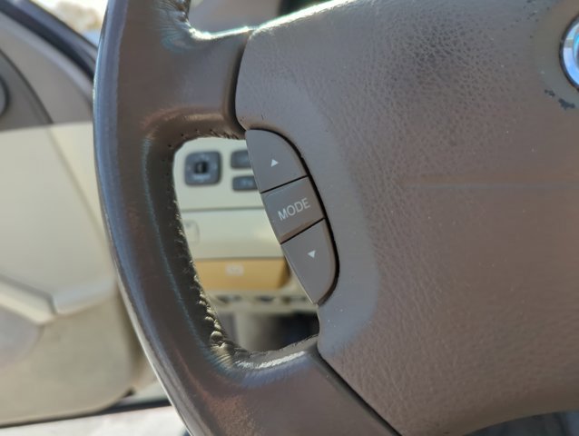 Used 2001 Lexus LS 430 image 17