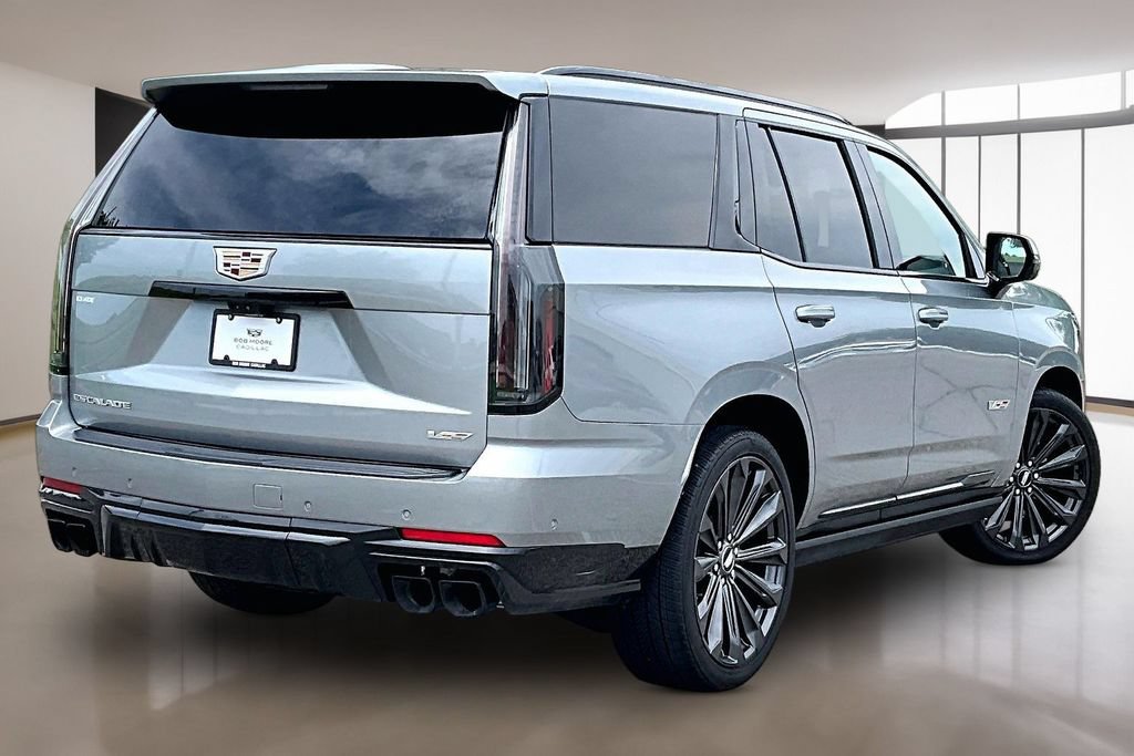 Certified 2025 Cadillac Escalade V AWD/4WD image 2