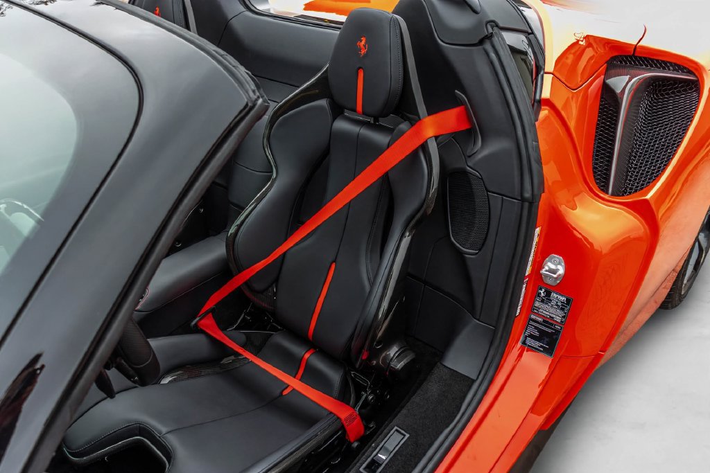 Certified 2024 Ferrari SF90 Spider AWD/4WD image 6