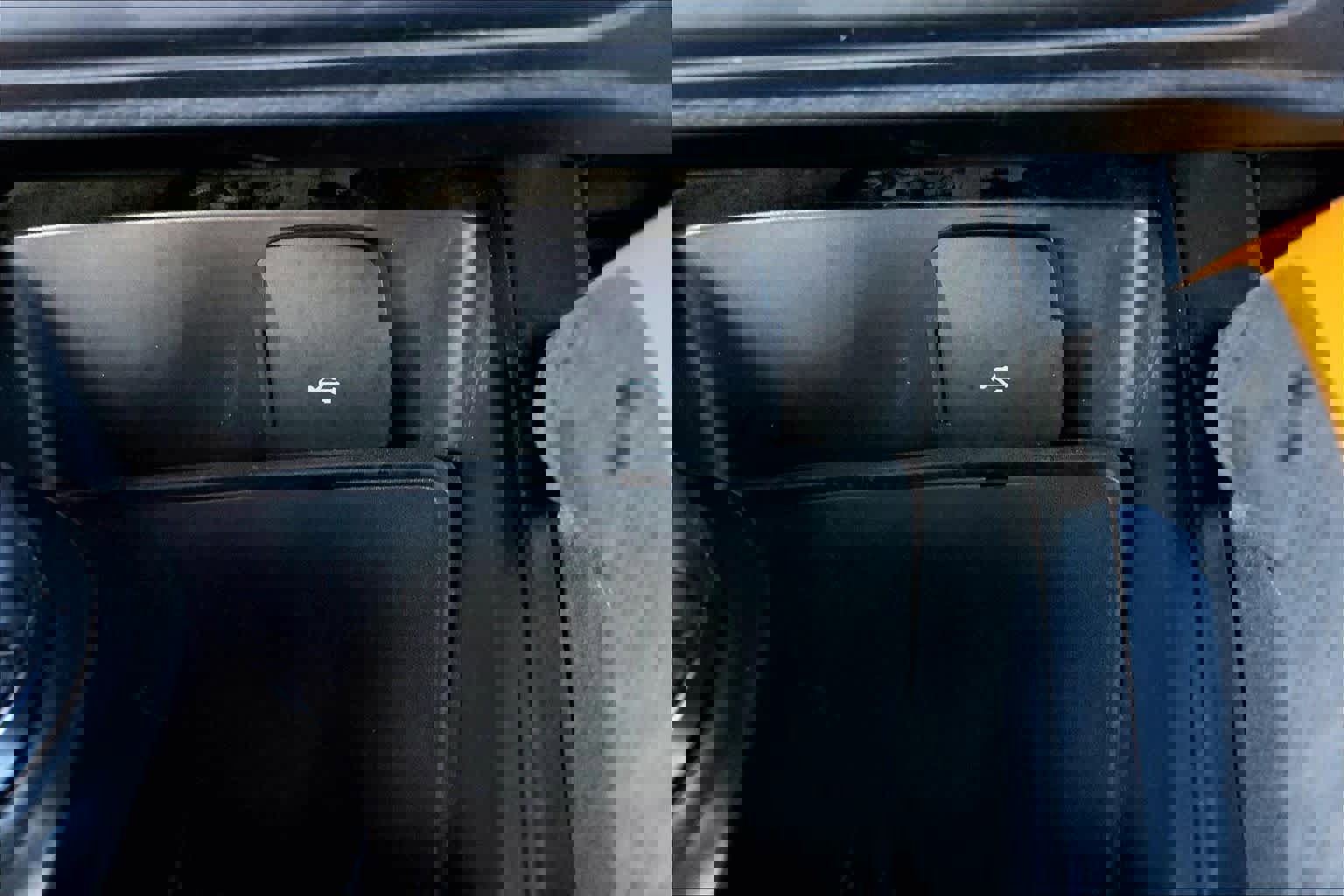 Used 2023 Ford Bronco Badlands image 35