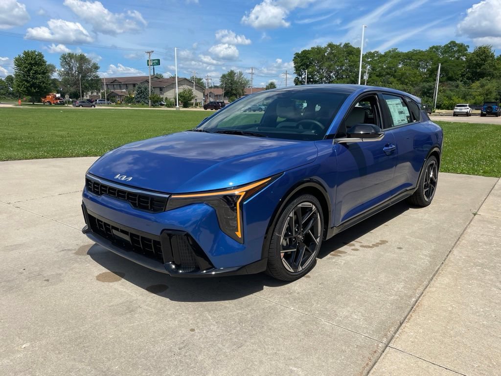 New 2026 Kia K4 GT-Line w/ GT-Line Premium Package FWD image 2