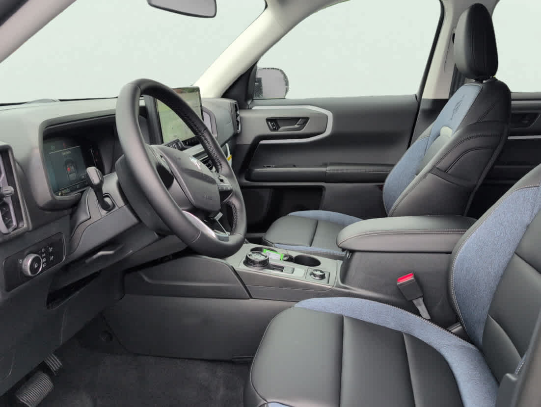 New 2026 Ford Bronco Sport Outer Banks w/ Outer Banks Tech Package+ AWD/4WD image 9