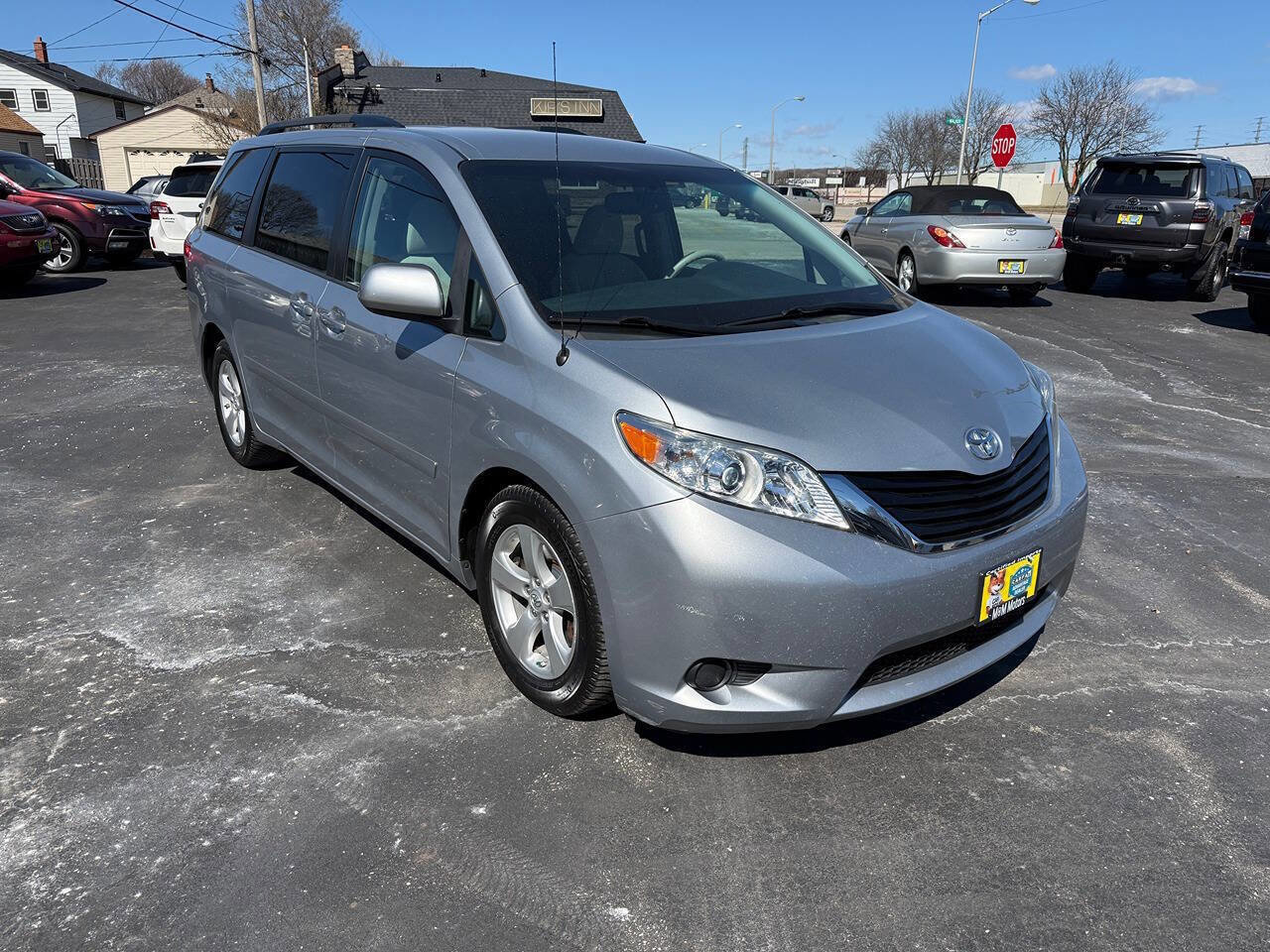 Used 2014 Toyota Sienna LE image 83