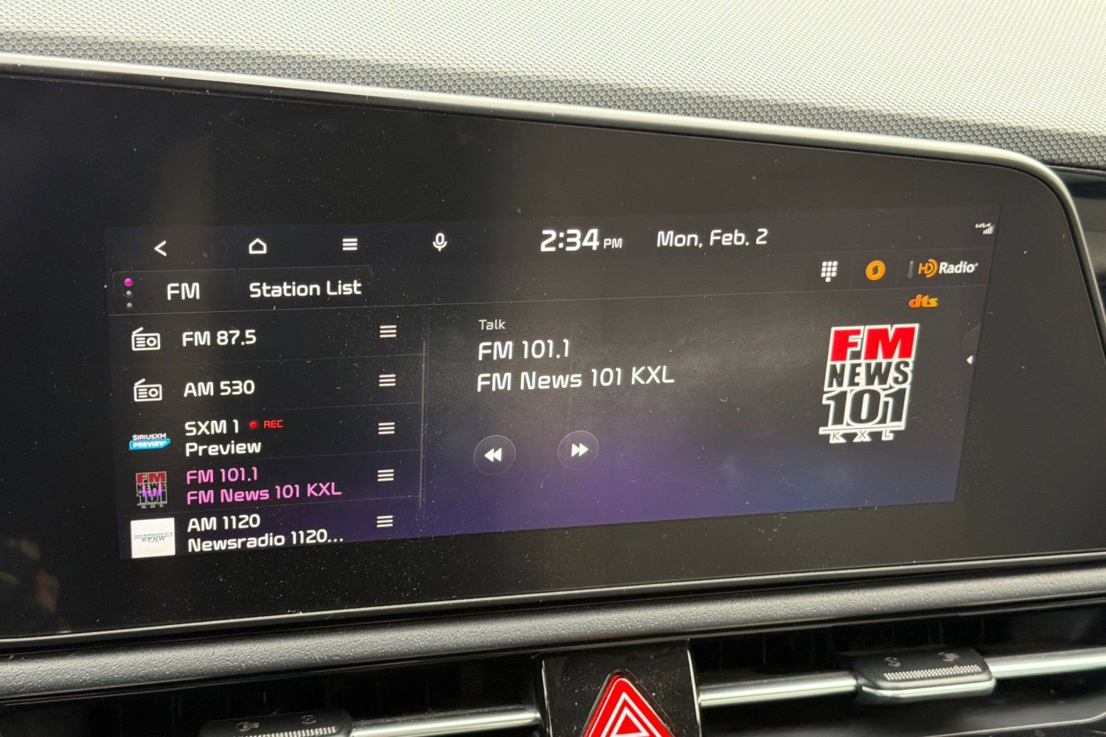 Used 2023 Kia Niro EX FWD image 18