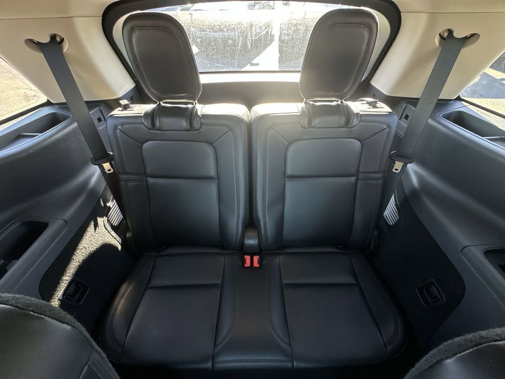 Used 2024 Lincoln Aviator Reserve image 24