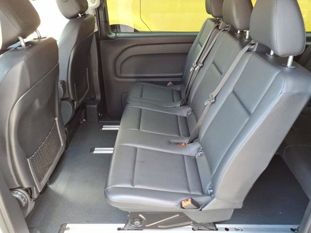 Used 2023 Mercedes-Benz Metris Passenger image 19