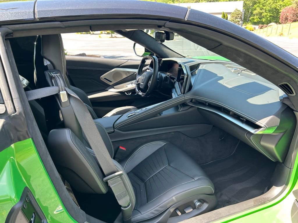 Used 2026 Chevrolet Corvette Z06 w/ Z07 Performance Package RWD image 56