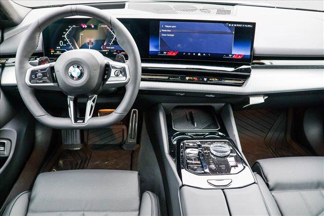 Used 2025 BMW 530i xDrive w/ Executive Package image 21