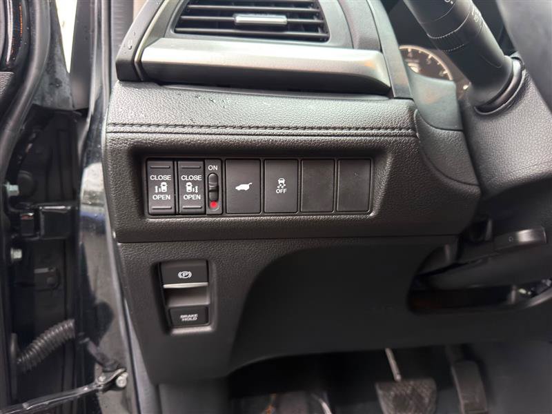 Used 2025 Honda Odyssey EX-L image 13