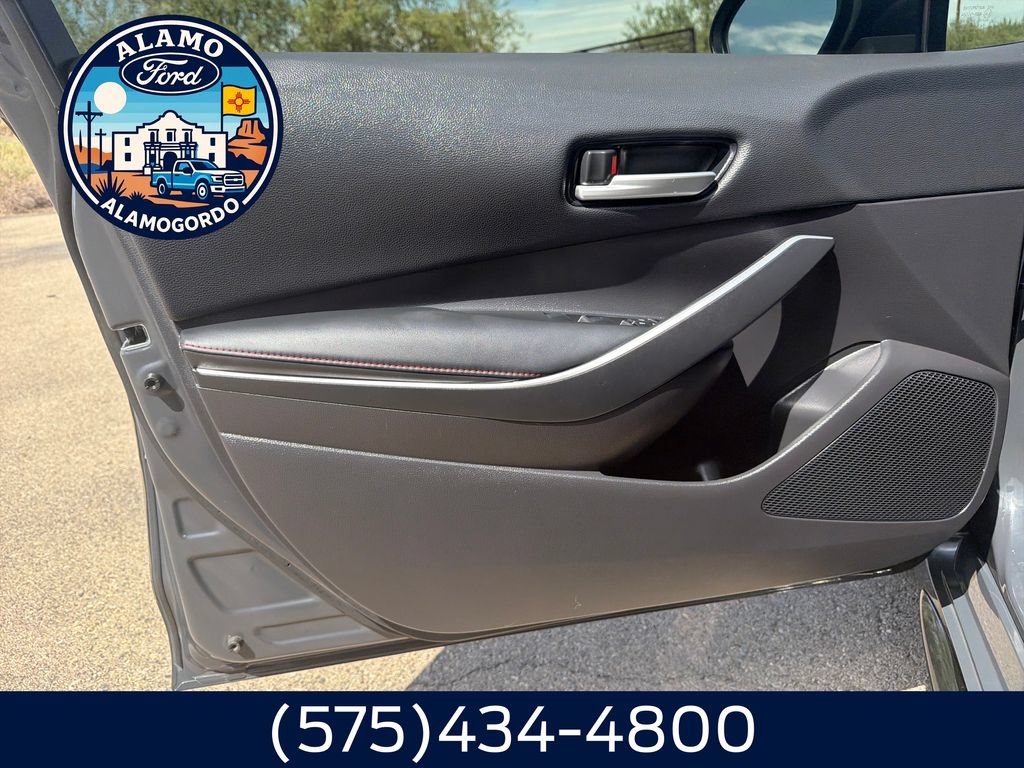 Used 2025 Toyota Corolla SE FWD image 10