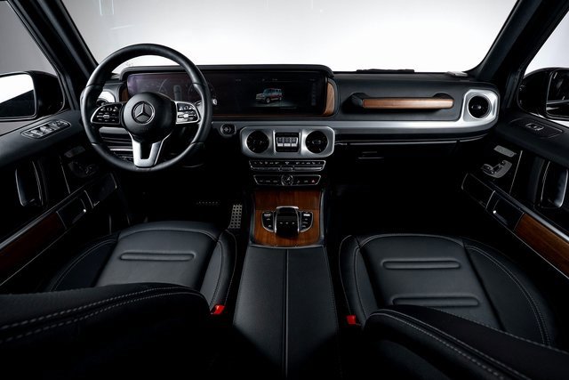 Used 2024 Mercedes-Benz G 550 image 34