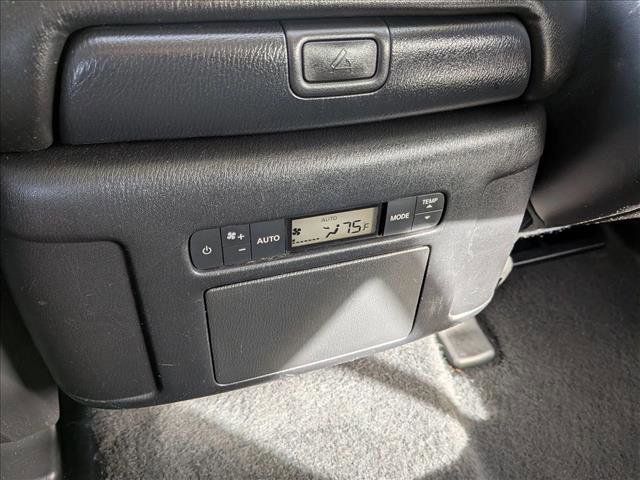 Used 2021 Nissan Armada SL w/ Captain's Chairs Package image 18