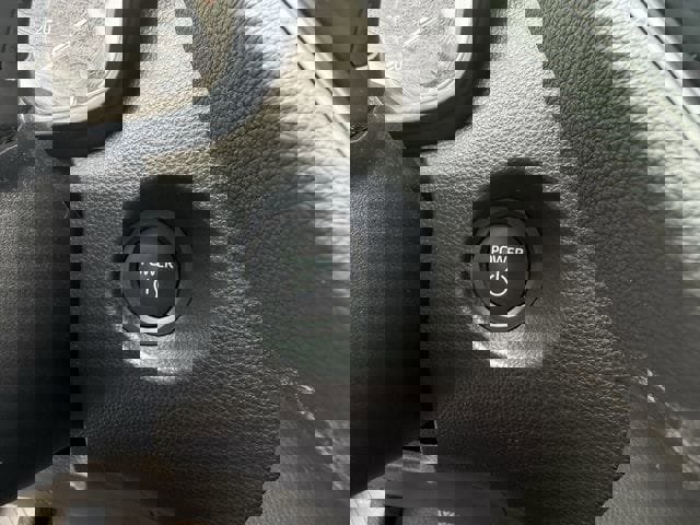 Used 2025 Toyota Corolla Cross AWD Hybrid image 24