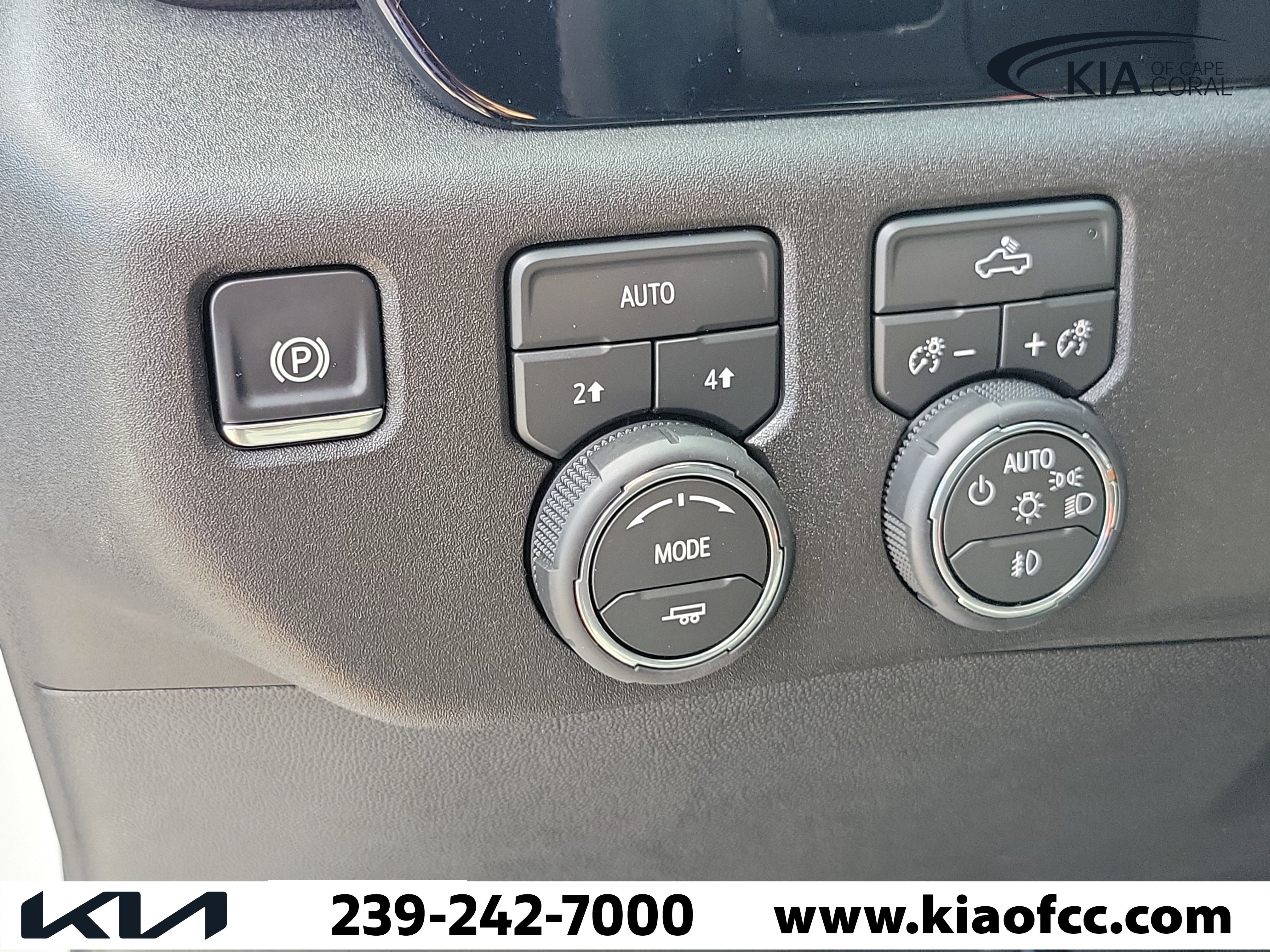 Used 2026 Chevrolet Silverado 1500 RST AWD/4WD image 23