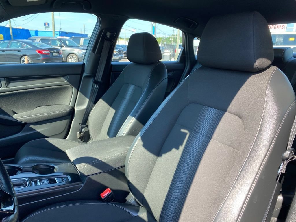 Used 2022 Honda Civic Sport image 9