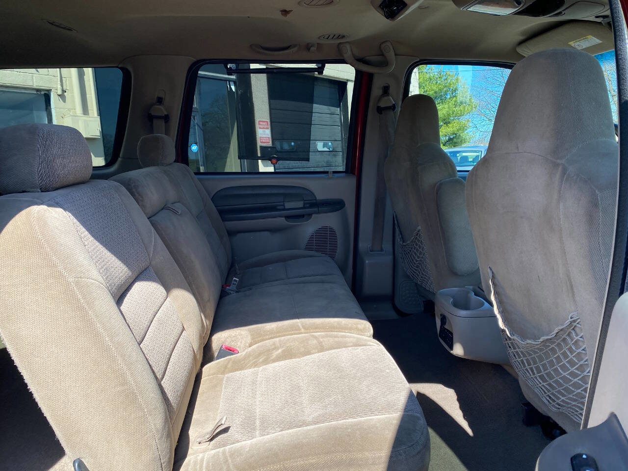 Used 2002 Ford Excursion XLT image 28