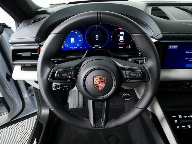 New 2026 Porsche Macan 4S Electric image 9