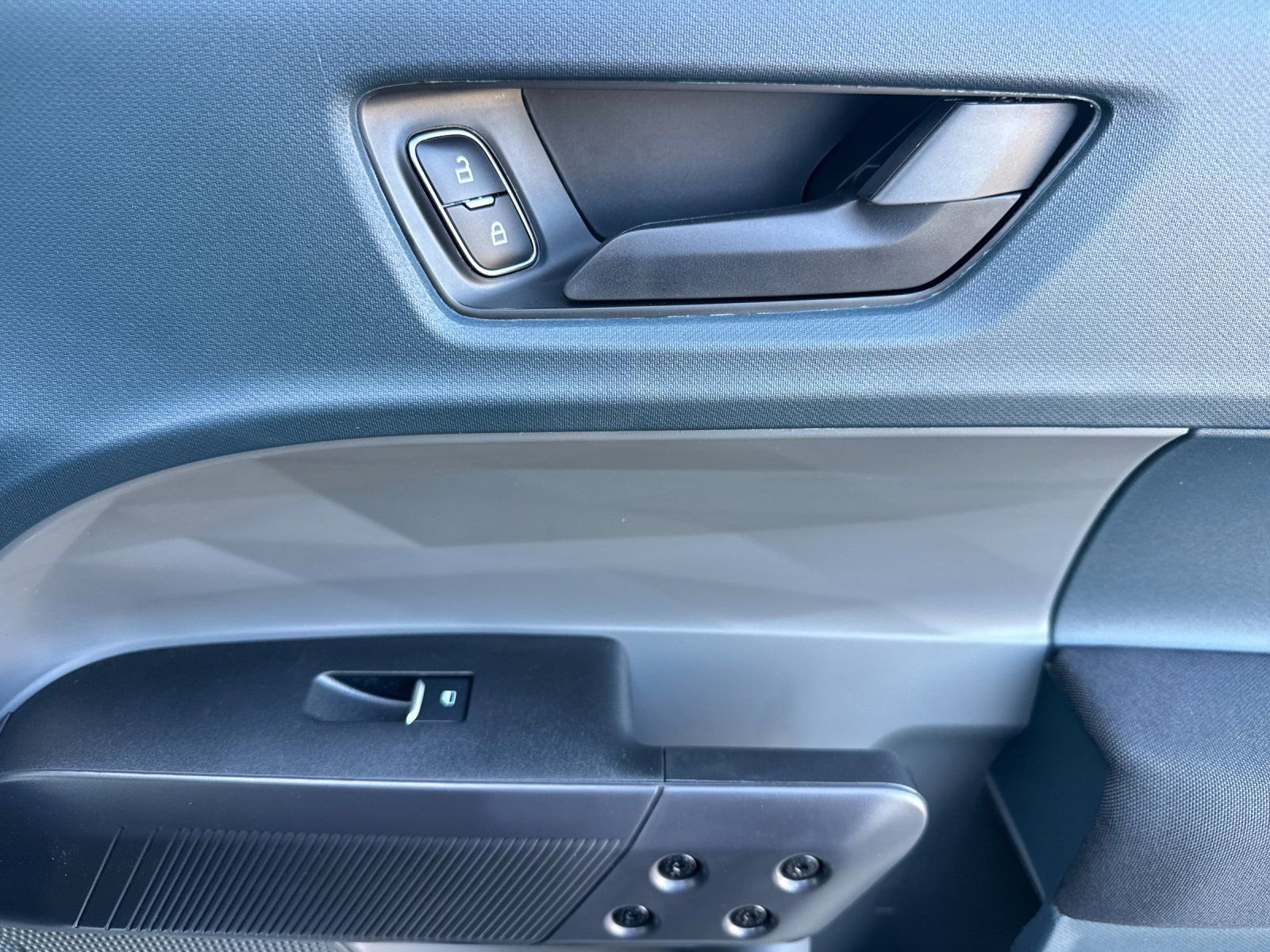 New 2026 Ford Maverick XL image 17