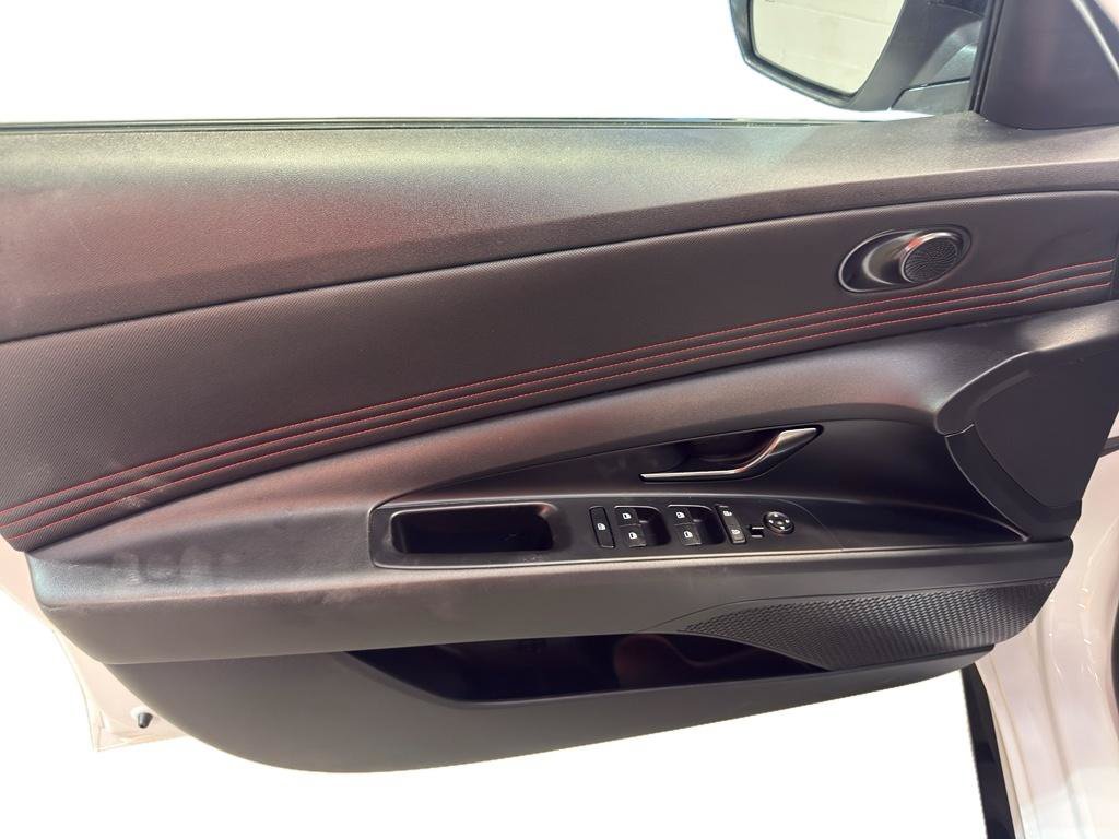 Used 2022 Hyundai Elantra N Line FWD image 15