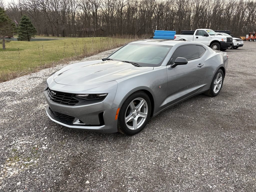 Used 2023 Chevrolet Camaro LT RWD image 7